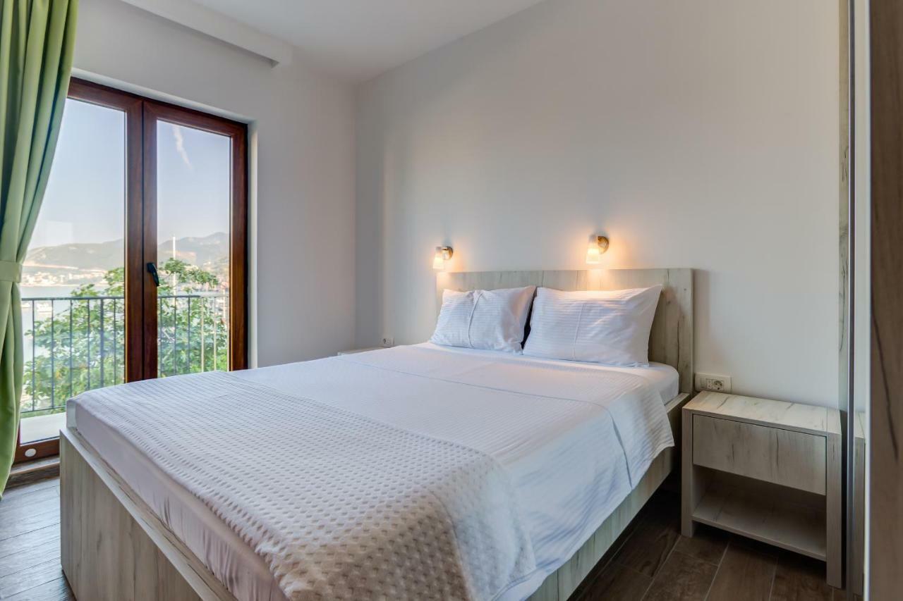Mima Apartments Sveti Stefan Ngoại thất bức ảnh