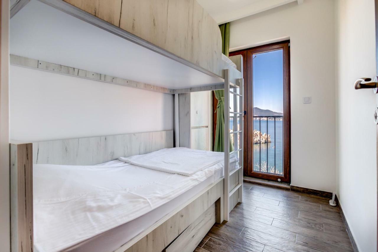 Mima Apartments Sveti Stefan Ngoại thất bức ảnh