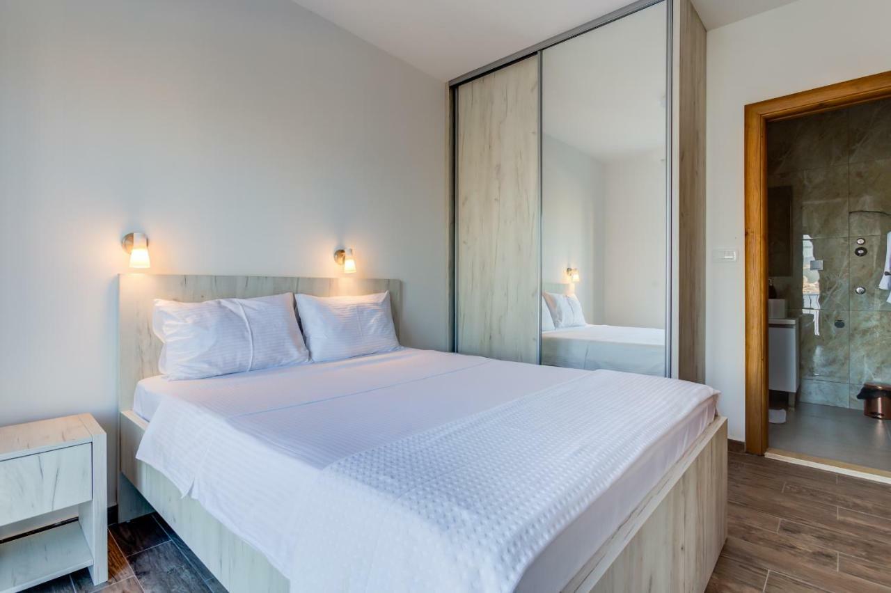 Mima Apartments Sveti Stefan Ngoại thất bức ảnh