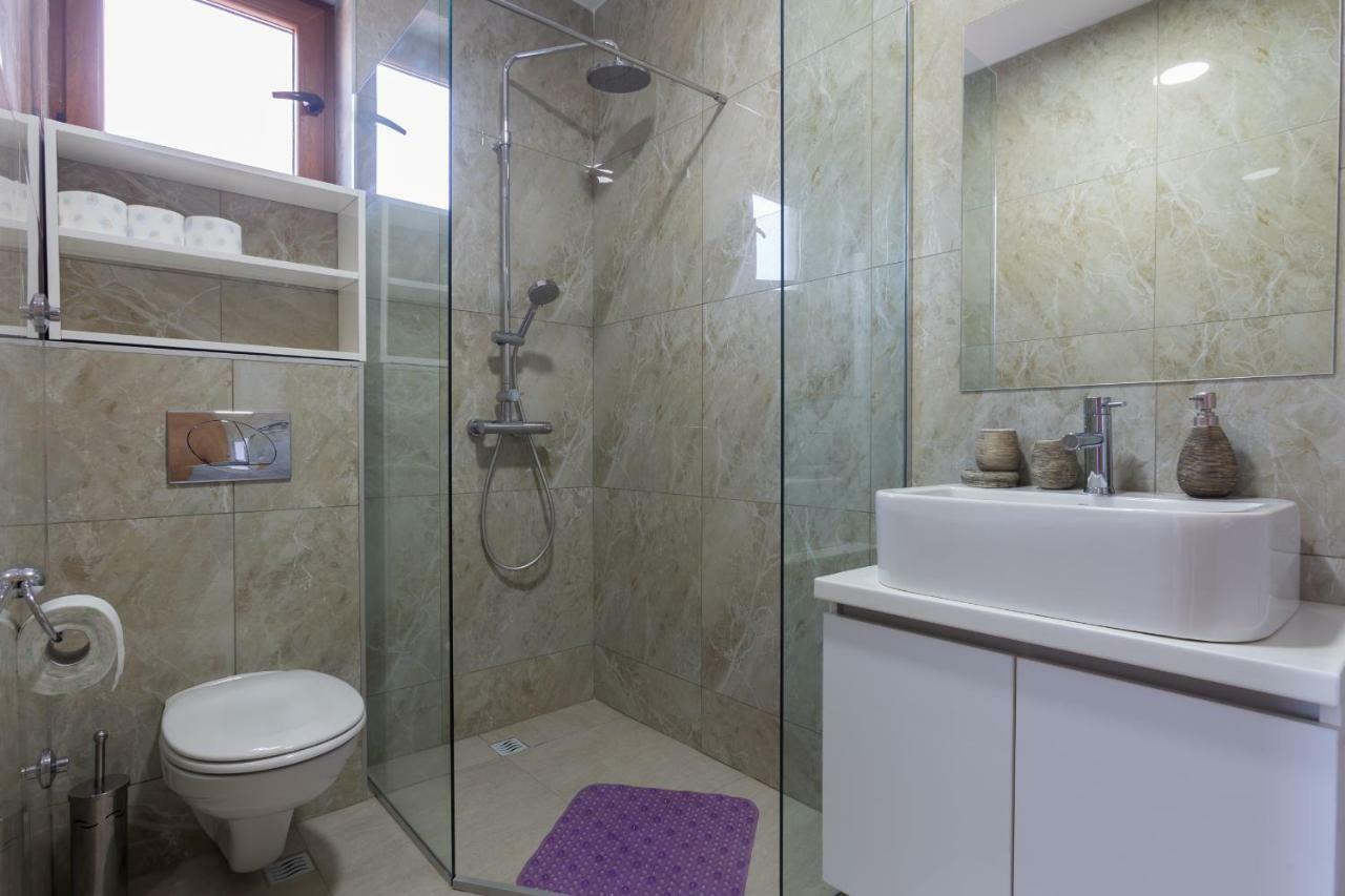 Mima Apartments Sveti Stefan Ngoại thất bức ảnh