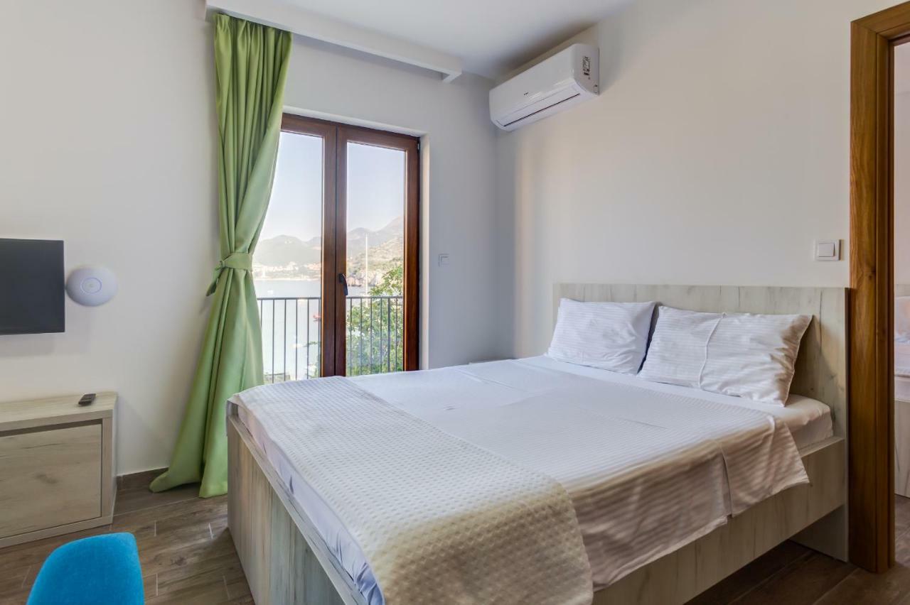 Mima Apartments Sveti Stefan Ngoại thất bức ảnh